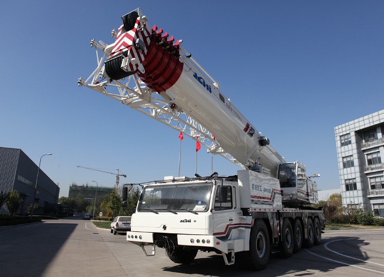 QAY160E 起重機(jī)